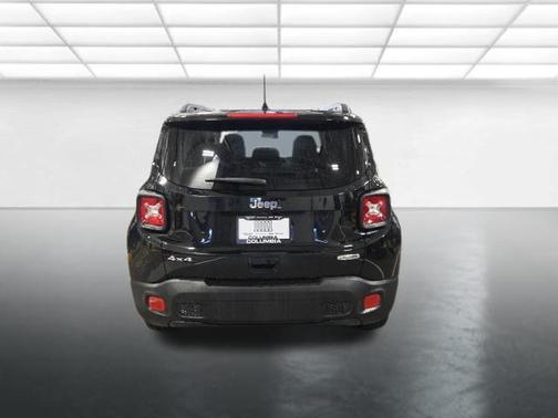Black 2018 Jeep Renegade Latitude