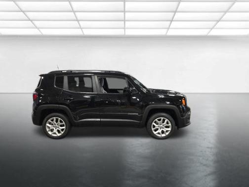 Black 2018 Jeep Renegade Latitude