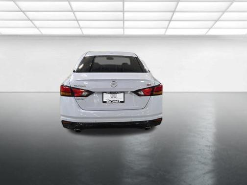Gray Sky Pearl 2024 Nissan Altima SR FWD