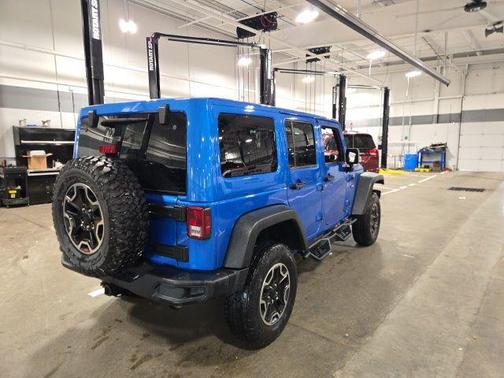 Hydro Blue Pearlcoat 2016 Jeep Wrangler Unlimited Rubicon