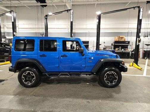Hydro Blue Pearlcoat 2016 Jeep Wrangler Unlimited Rubicon
