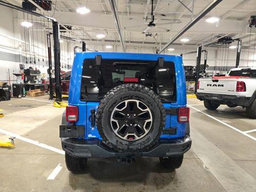 Hydro Blue Pearlcoat 2016 Jeep Wrangler Unlimited Rubicon