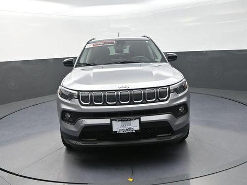 Billet Silver Metallic Clearcoat 2022 Jeep Compass Latitude Lux