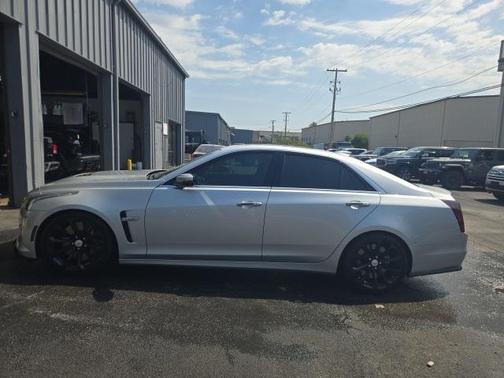 2017 Cadillac CTS-V Base