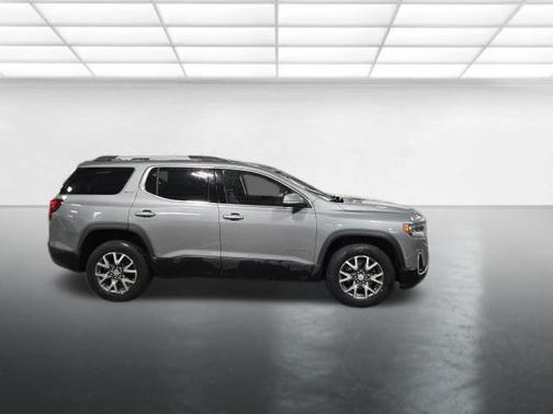 Sterling Metallic 2023 GMC Acadia AWD SLT