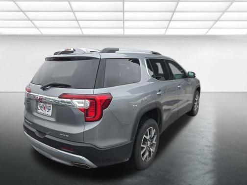 Sterling Metallic 2023 GMC Acadia AWD SLT