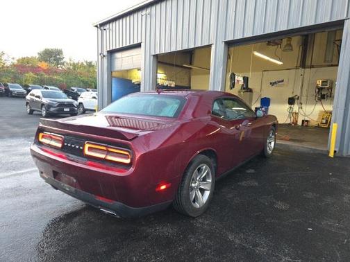 2017 Dodge Challenger SXT