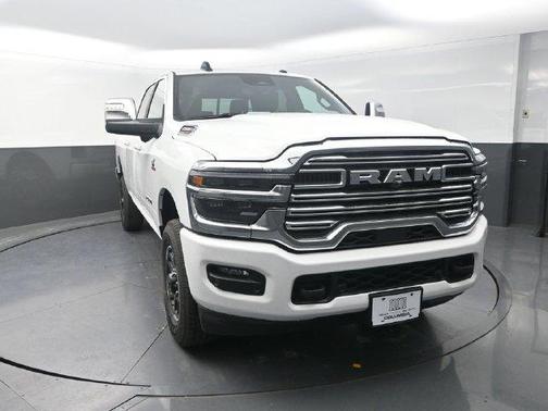 Bright White Clearcoat 2027 RAM 2500 Laramie