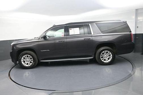 Iridium Metallic 2018 GMC Yukon XL SLT