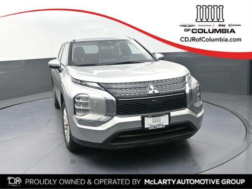 Alloy Silver Metallic 2022 Mitsubishi Outlander ES 2.5 S-AWC