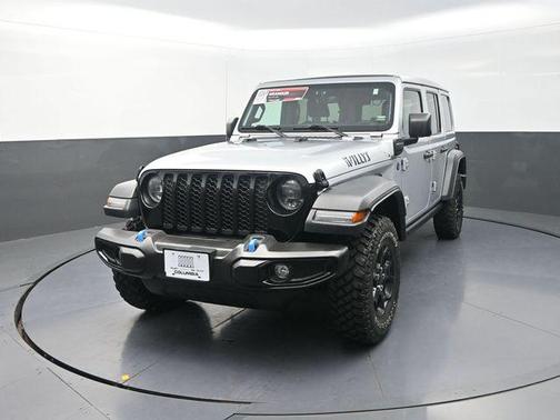 Silver Zynith Clearcoat 2023 Jeep Wrangler 4xe Willys