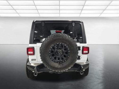 Bright White Clearcoat 2018 Jeep Wrangler Unlimited Sport