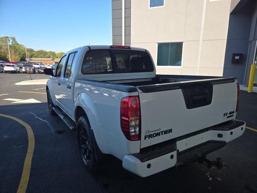 2021 Nissan Frontier SV