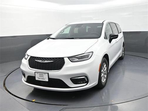 2026 Chrysler Pacifica L