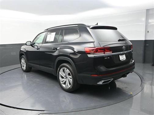 2023 Volkswagen Atlas 3.6L SE w/Technology