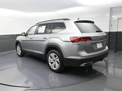 2023 Volkswagen Atlas 3.6L SE w/Technology