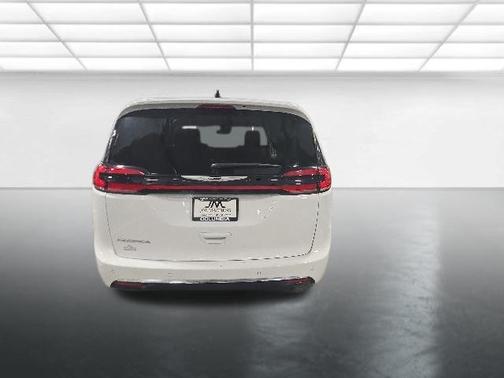 Bright White Clearcoat 2024 Chrysler Pacifica Touring L