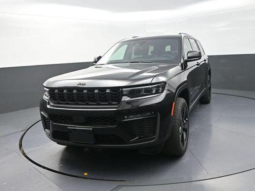 Diamond Black Crystal Pearlcoat 2026 Jeep Grand Cherokee L Limited