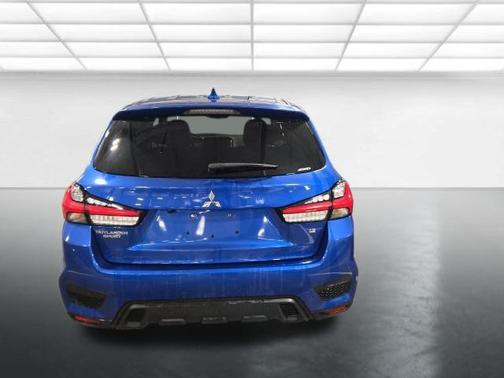 Octane Blue Metallic 2024 Mitsubishi Outlander Sport SE
