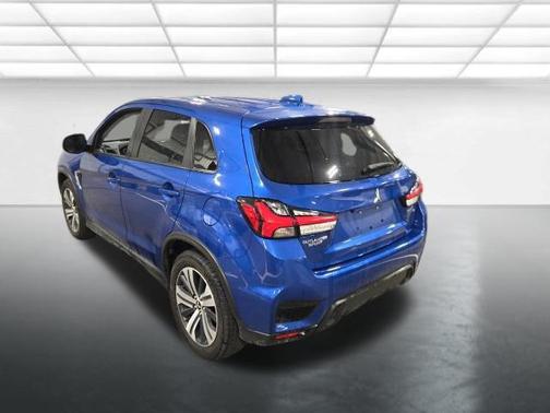 Octane Blue Metallic 2024 Mitsubishi Outlander Sport SE