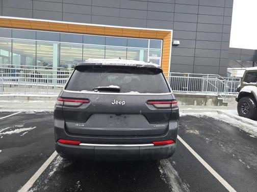 2023 Jeep Grand Cherokee L Laredo