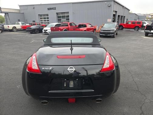 2014 Nissan 370Z Touring