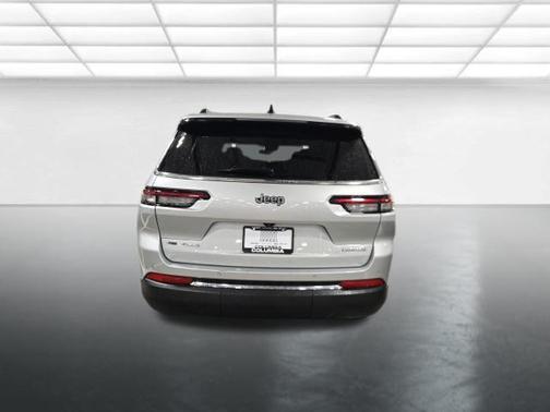 Silver Zynith 2022 Jeep Grand Cherokee L Limited