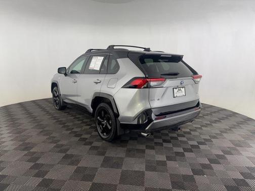 2021 Toyota RAV4 Hybrid SE