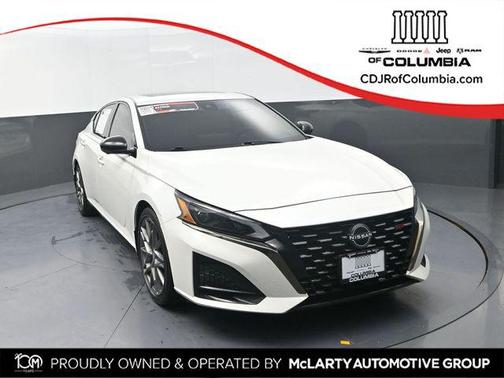 2023 Nissan Altima SR VC-Turbo FWD