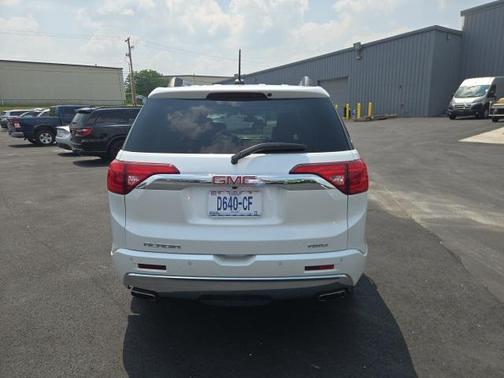 2018 GMC Acadia Denali