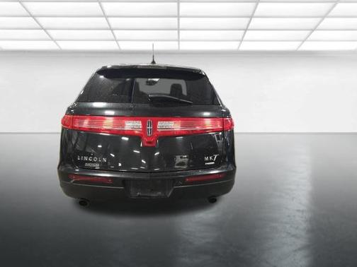 Tuxedo Black Metallic 2015 Lincoln MKT EcoBoost