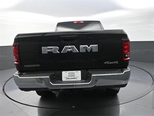2025 RAM 2500 Big Horn Crew Cab 4x4 6'4' Box
