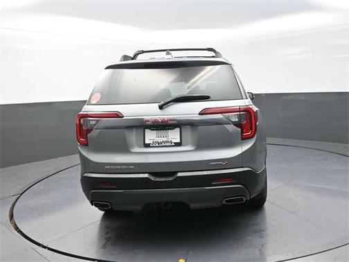 2023 GMC Acadia AWD AT4