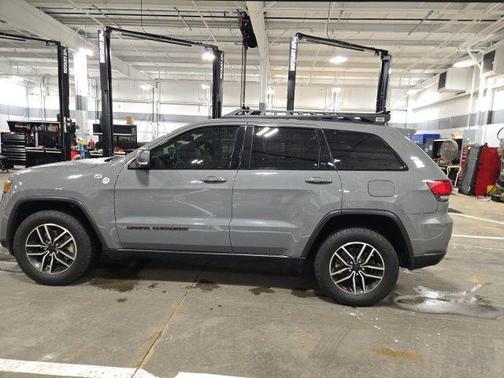 2020 Jeep Grand Cherokee Trailhawk
