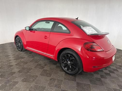2019 Volkswagen Beetle 2.0T S