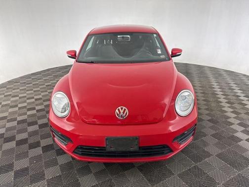 2019 Volkswagen Beetle 2.0T S