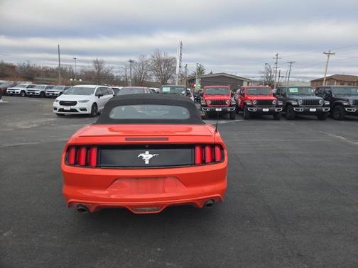 2015 Ford Mustang V6