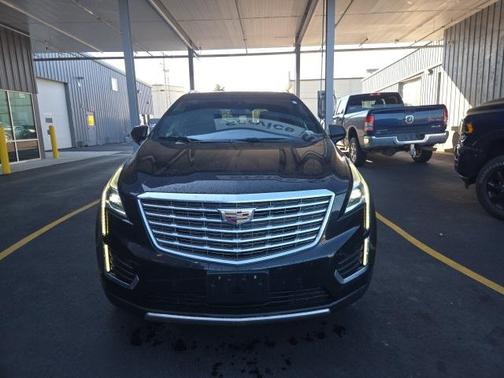 2017 Cadillac XT5 Platinum