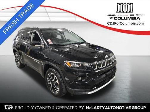 Diamond Black Crystal Pearlcoat 2022 Jeep Compass Limited
