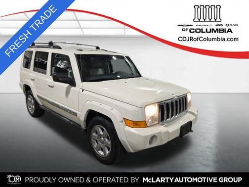 Stone White Clearcoat 2007 Jeep Commander Limited