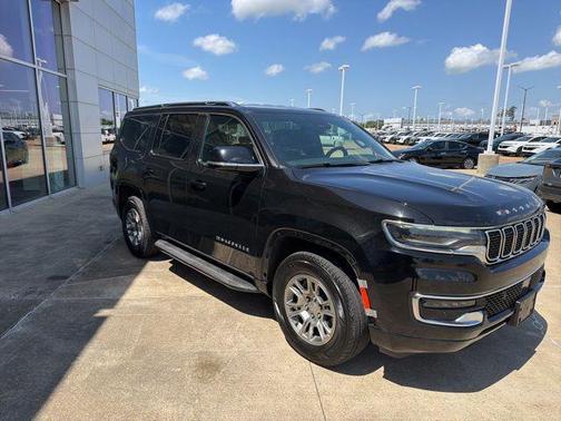 Diamond Black Crystal Pearlcoat 2023 Jeep Wagoneer Series I 4x4