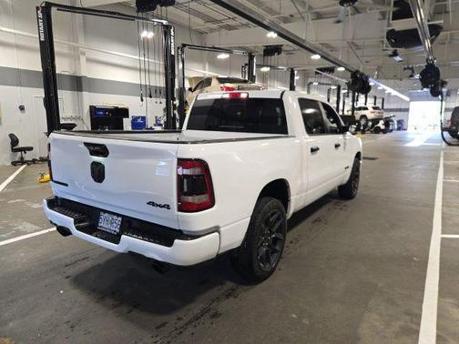 Bright White Clearcoat 2024 RAM 1500 Laramie