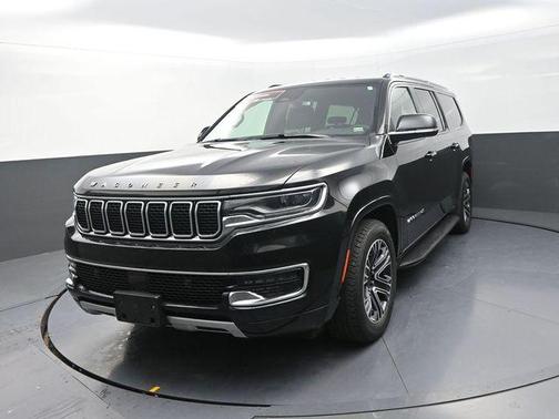 Diamond Black Crystal Pearlcoat 2024 Jeep Wagoneer L Series II 4x4