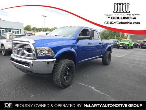 2017 RAM 3500 Tradesman Crew Cab 4x4 6'4' Box