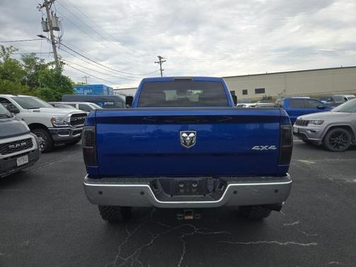 2017 RAM 3500 Tradesman Crew Cab 4x4 6'4' Box