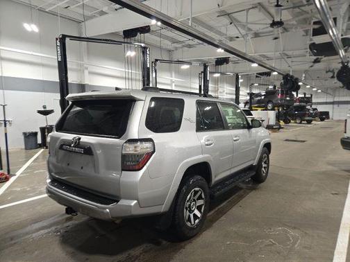 2024 Toyota 4Runner TRD Off Road