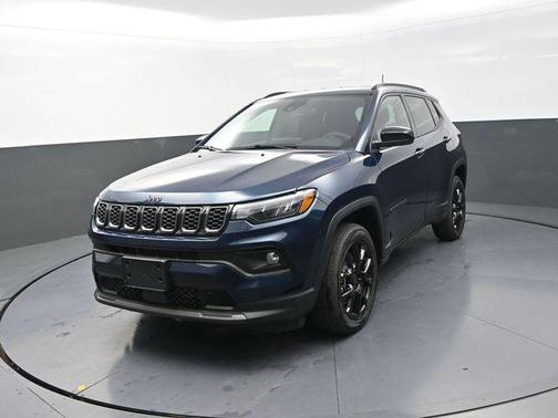 Fathom Blue Pearl Coat 2026 Jeep Compass Latitude