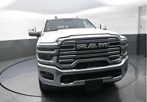 Bright White Clearcoat 2026 RAM 3500 Laramie Crew Cab 4x4 6'4' Box