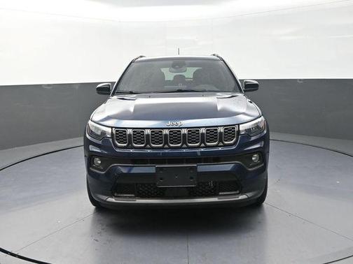 Fathom Blue Pearl Coat 2026 Jeep Compass Latitude