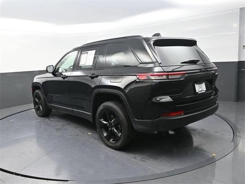 2024 Jeep Grand Cherokee Altitude